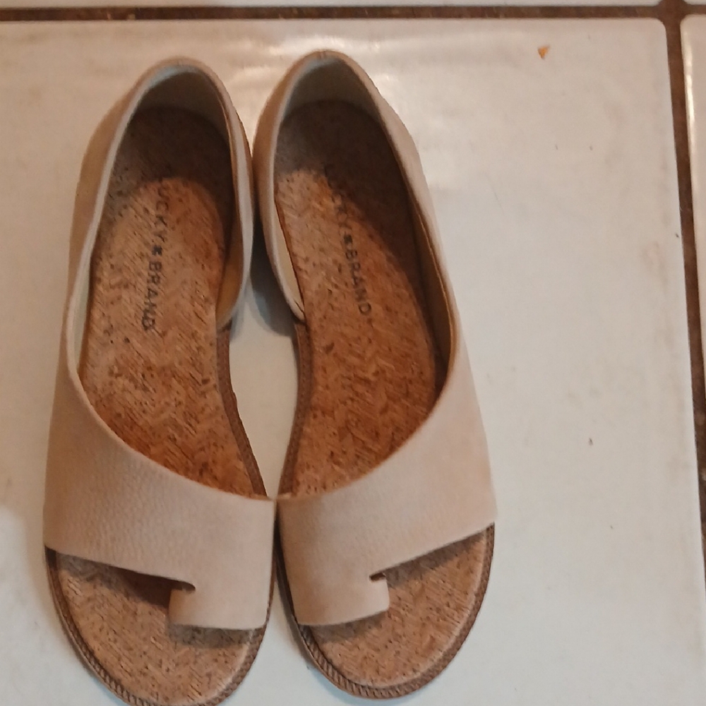 Lucky Brand Tan Sandals with Asymmetrical Straps